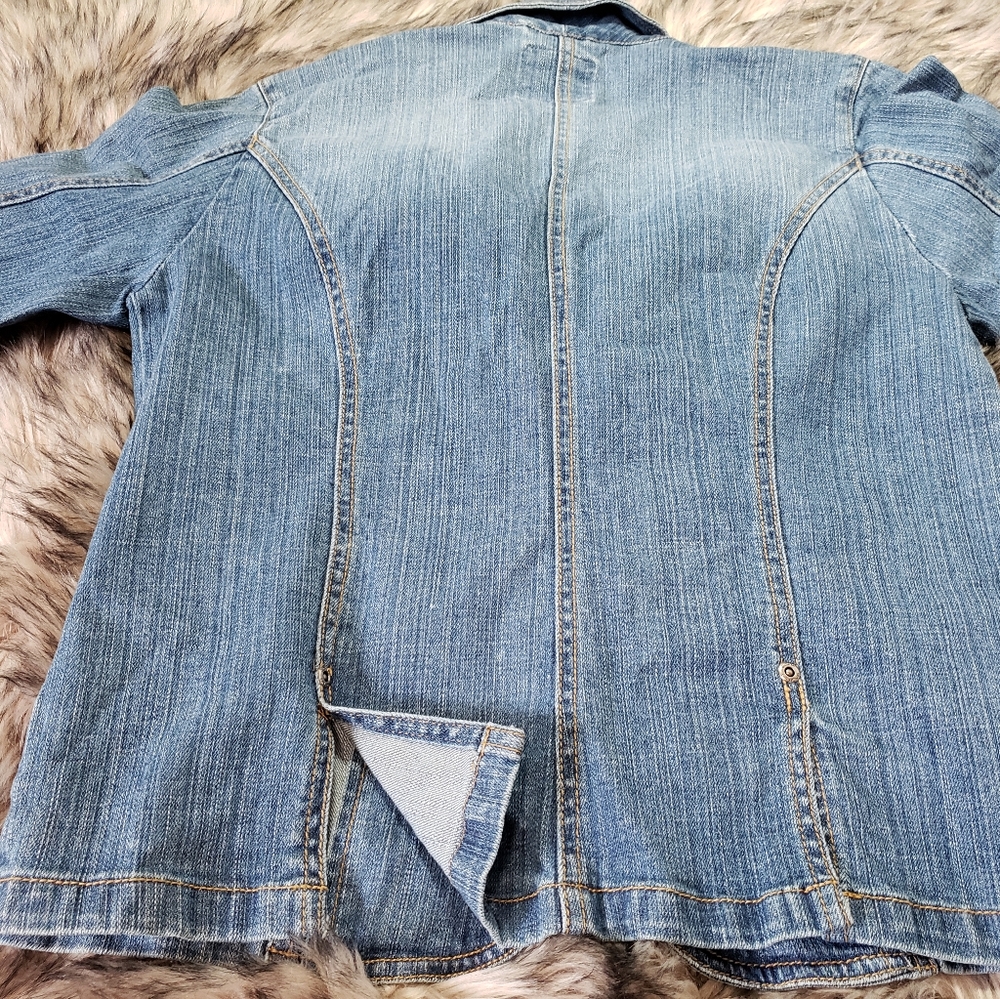 Jeans jacket - Picture 5 of 7